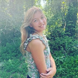 Meet your Posher, Jillian